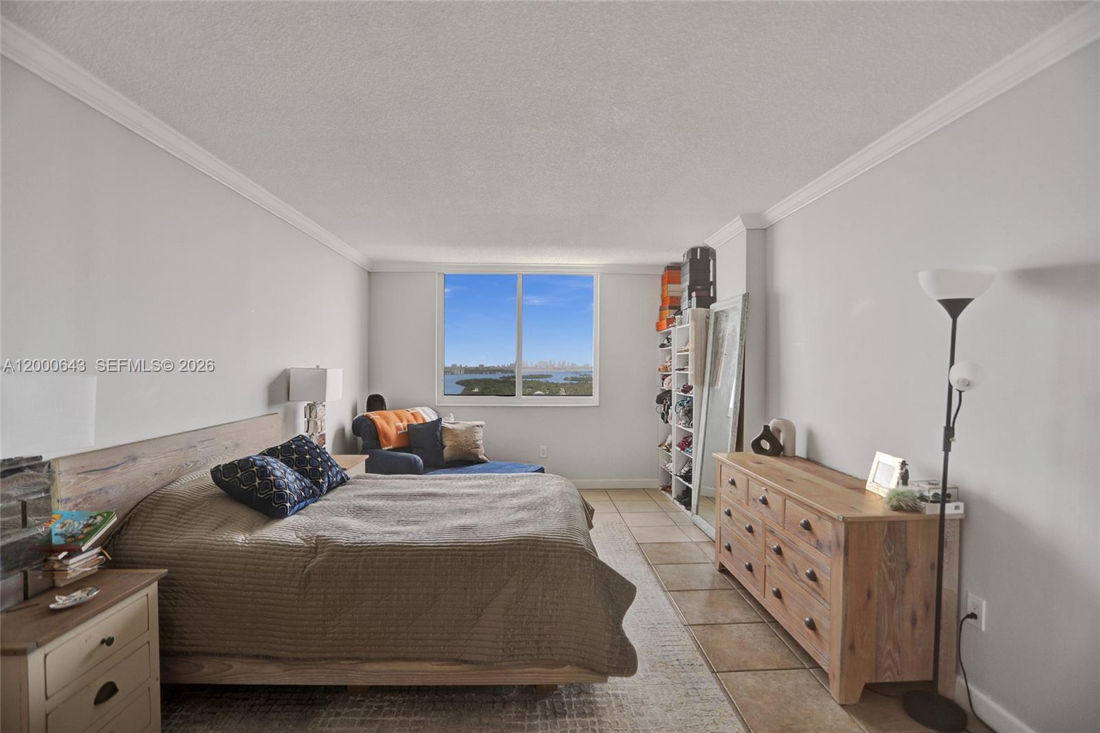 ARLEN HOUSE CONDO - Residential