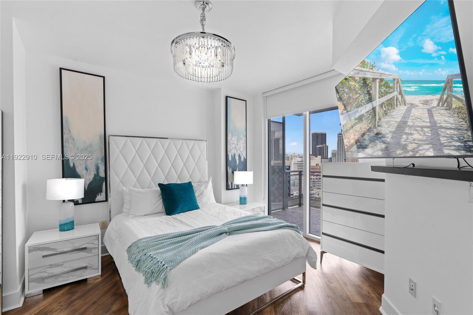 WIND CONDO - Residential