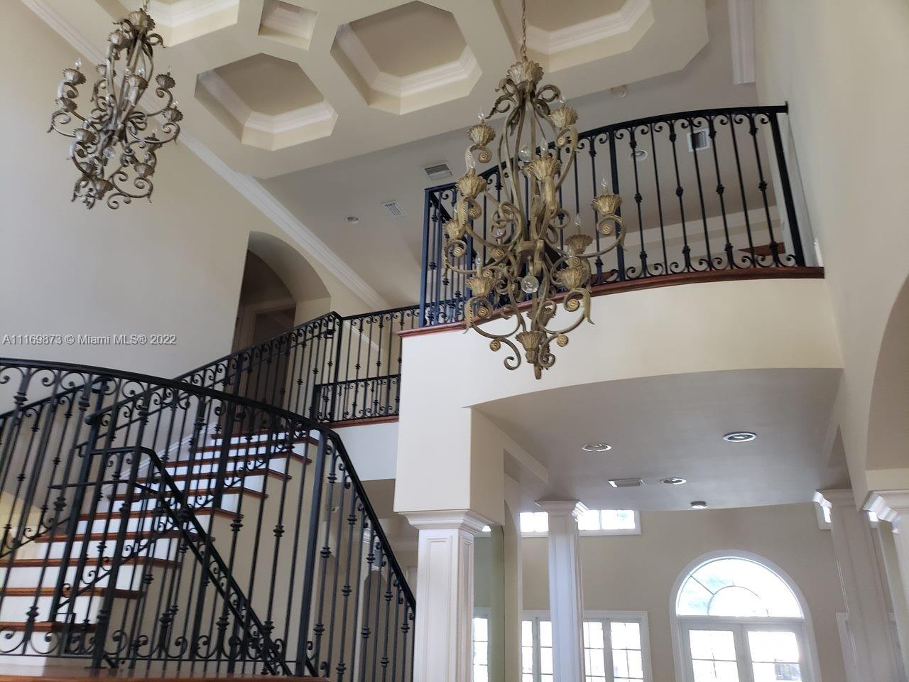 PELICAN ISLE - Residential