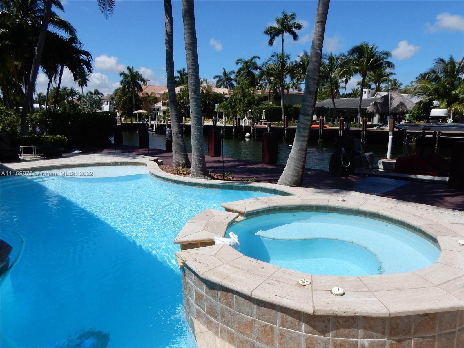 PELICAN ISLE - Residential