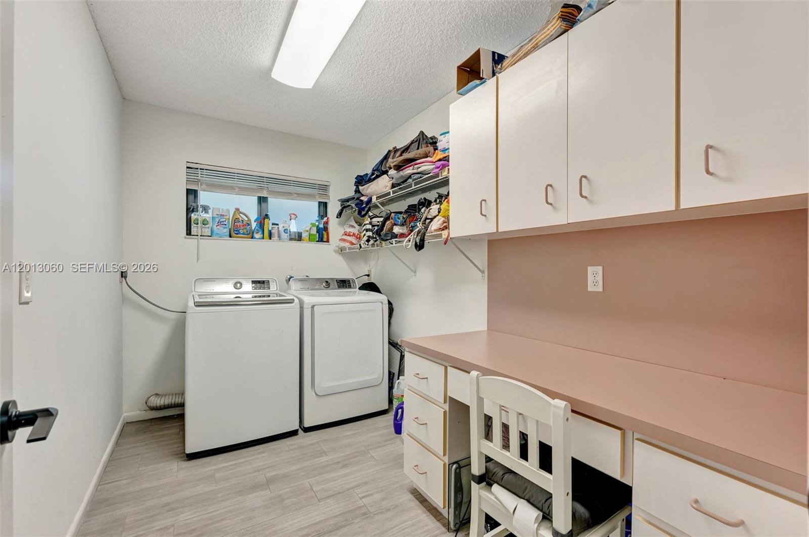 GLEN OAKS - Residential