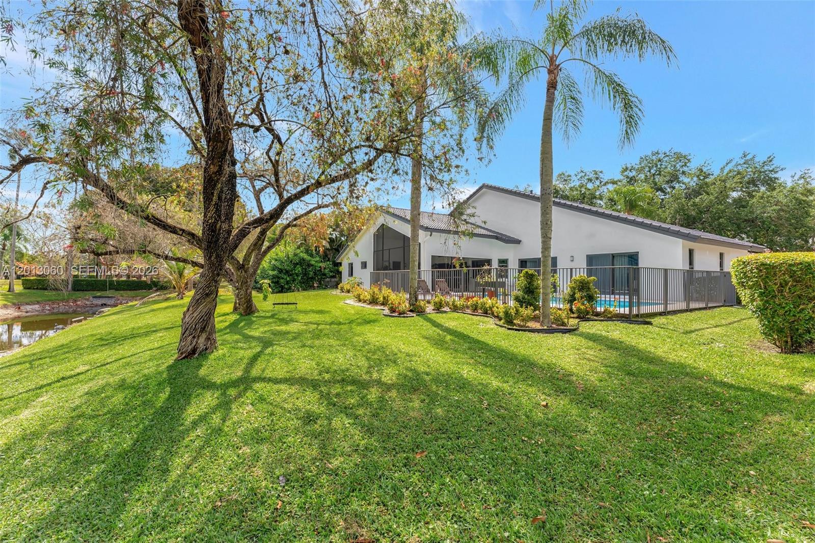 GLEN OAKS - Residential