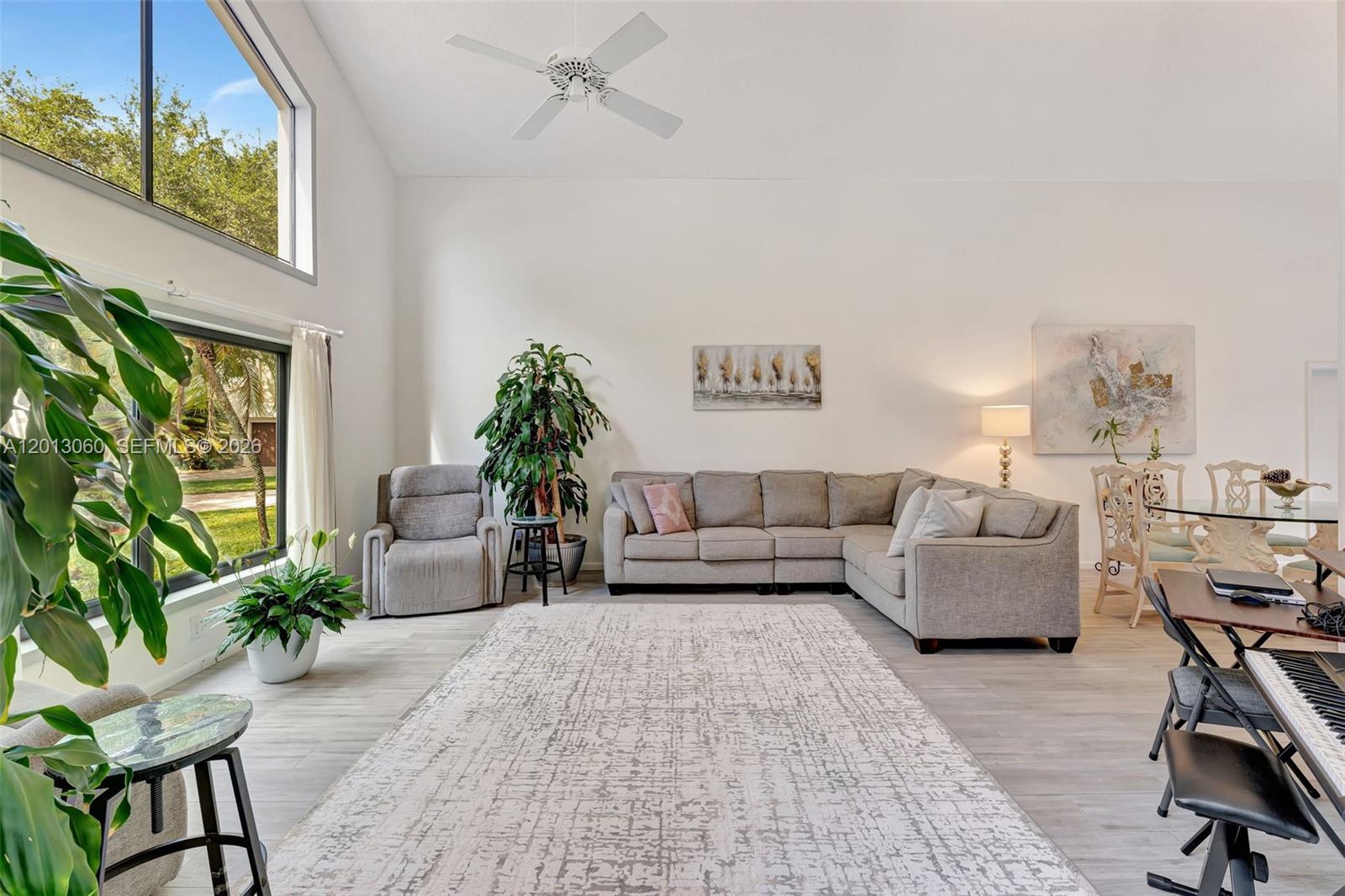 GLEN OAKS - Residential