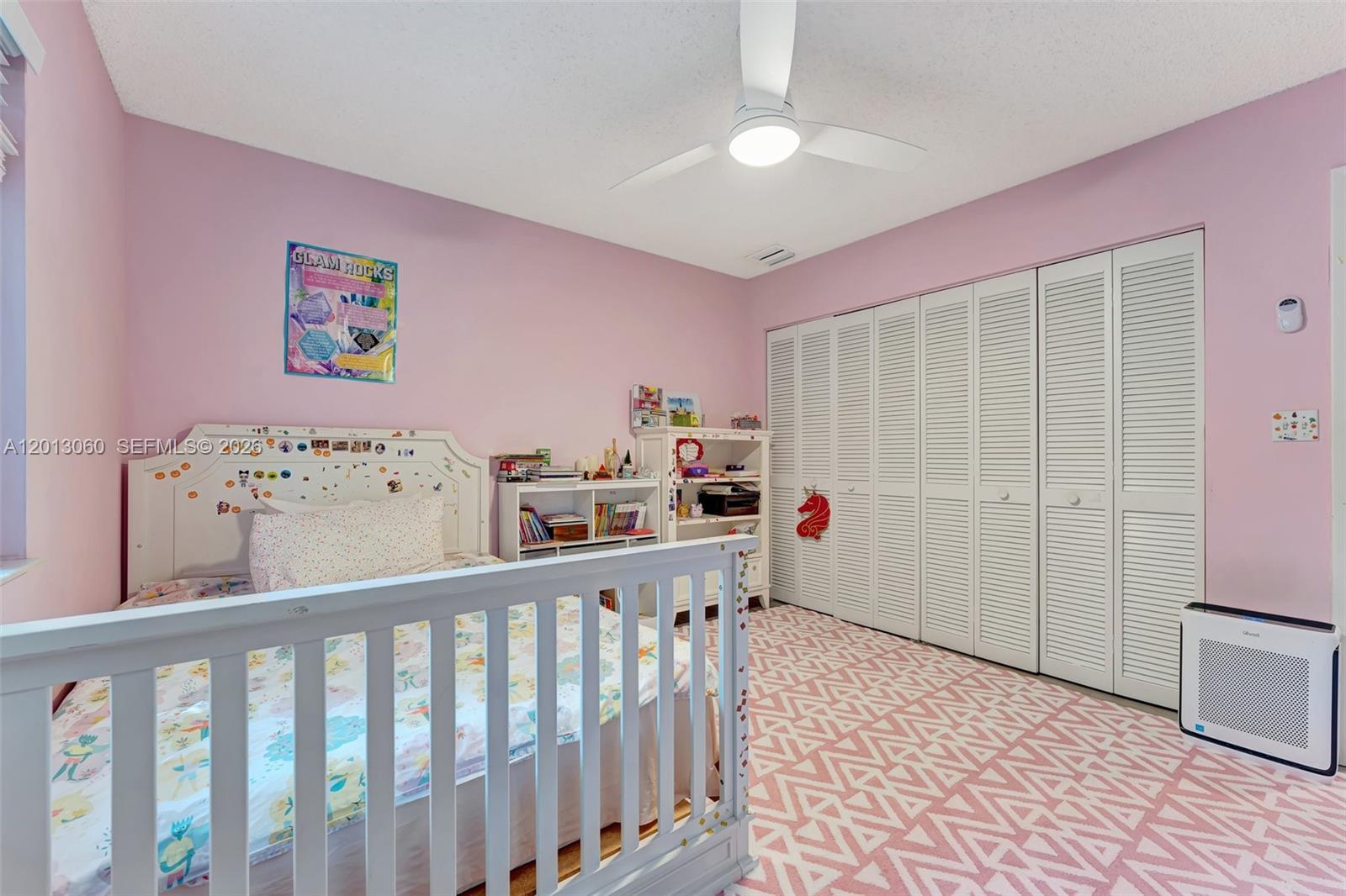 GLEN OAKS - Residential