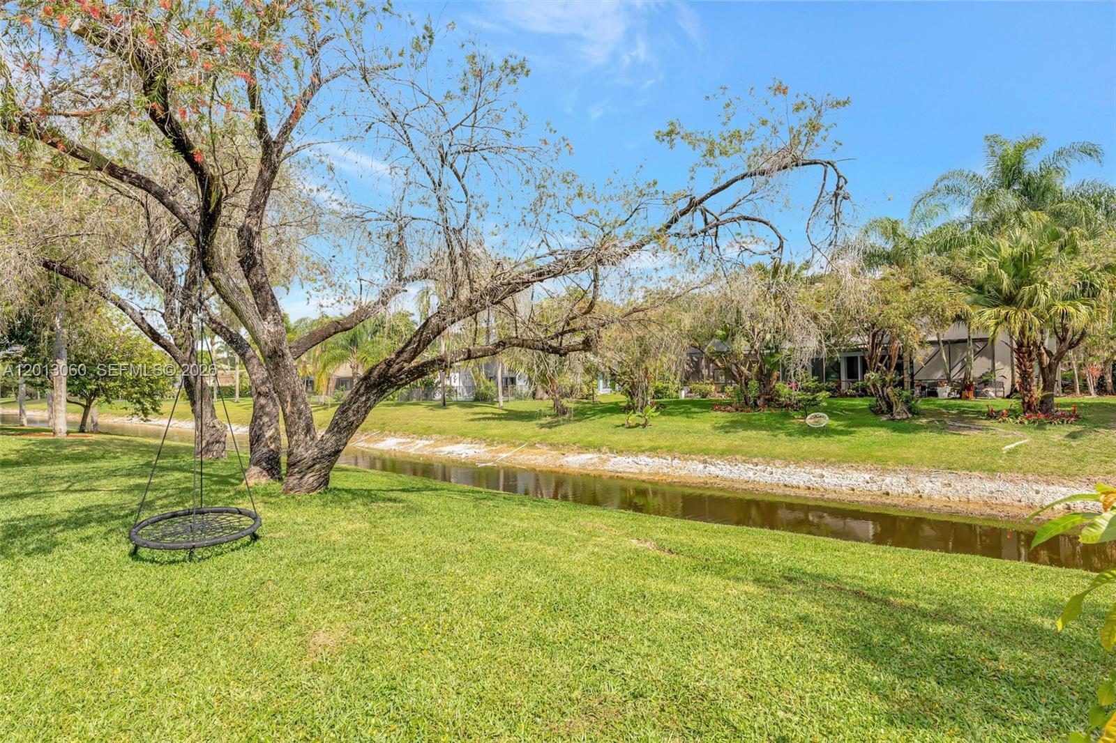 GLEN OAKS - Residential