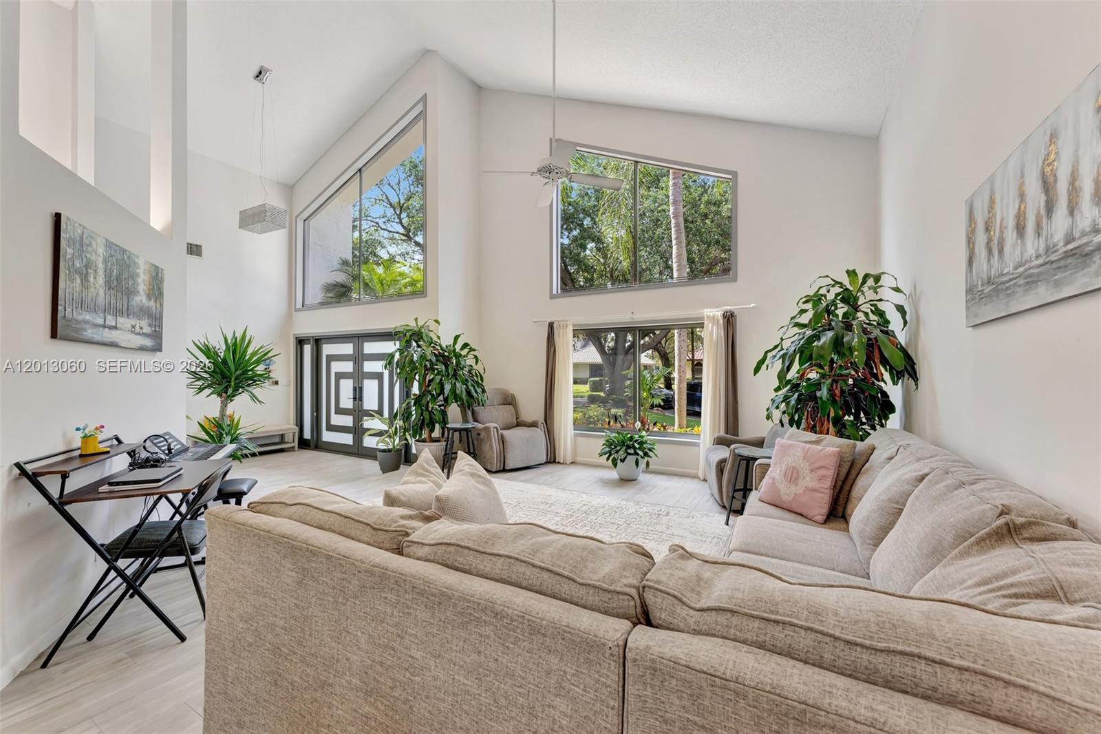 GLEN OAKS - Residential