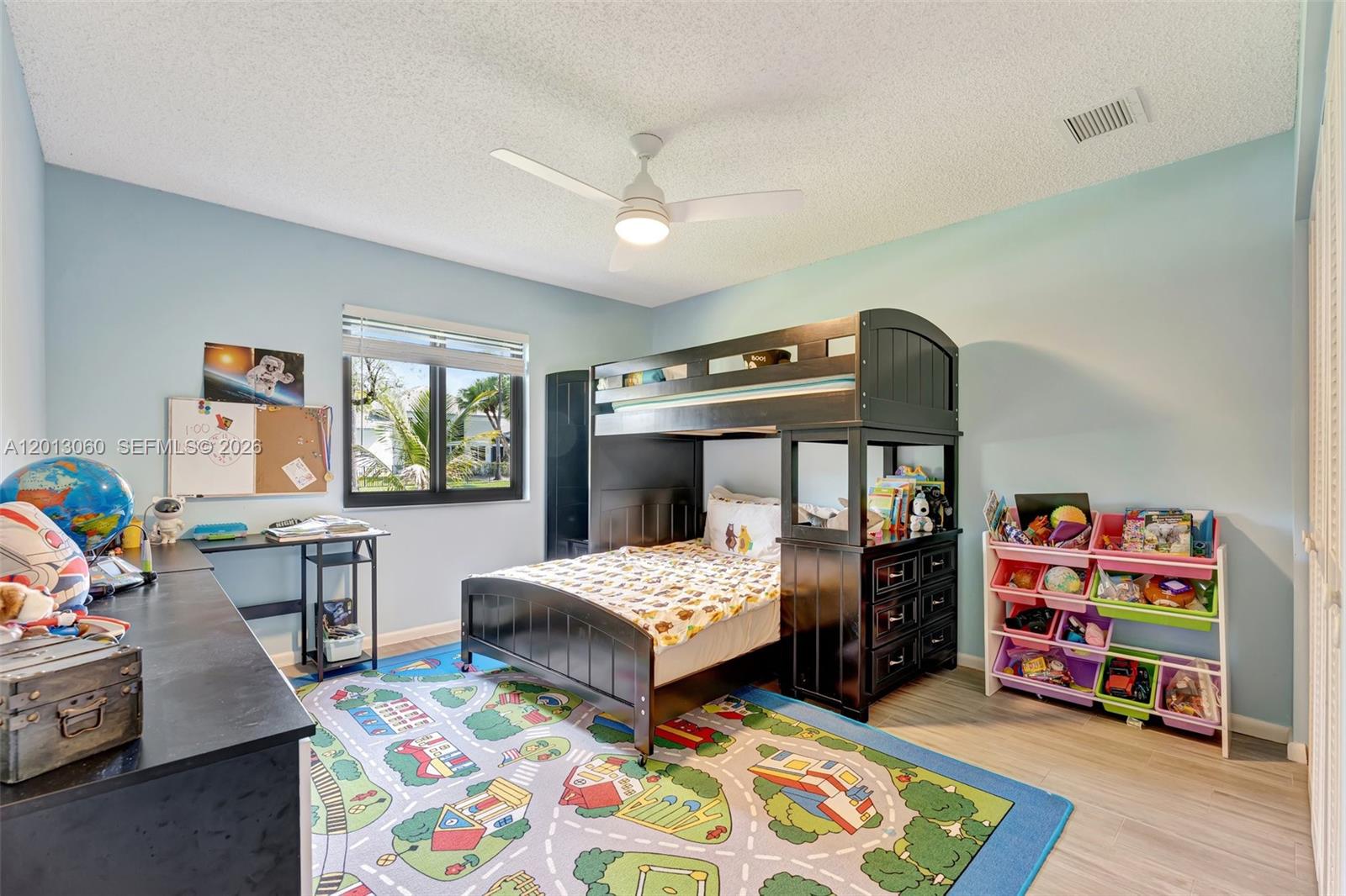 GLEN OAKS - Residential