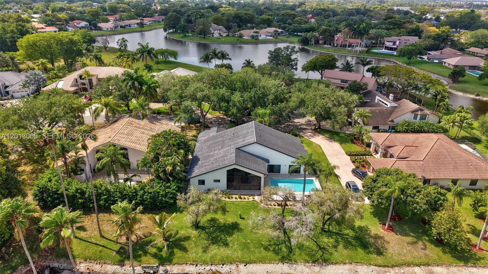 GLEN OAKS - Residential