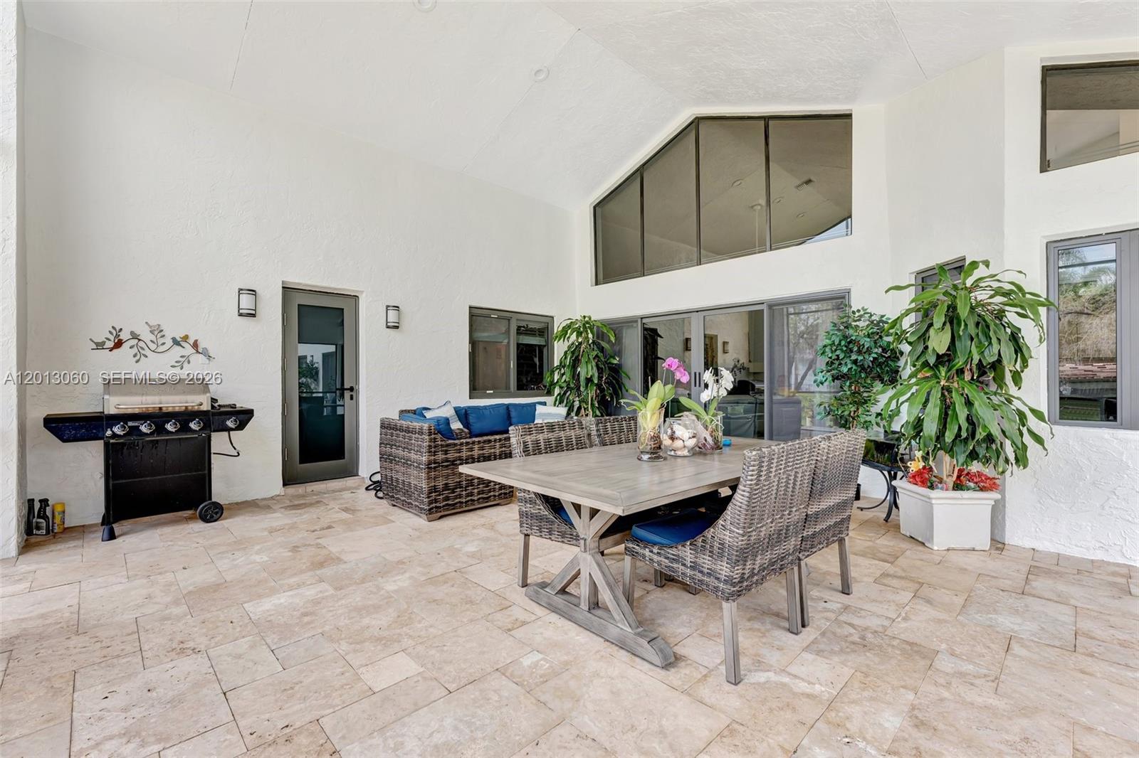 GLEN OAKS - Residential