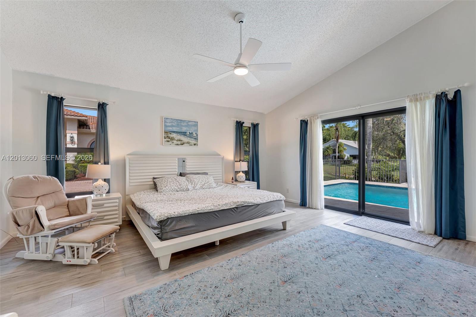 GLEN OAKS - Residential