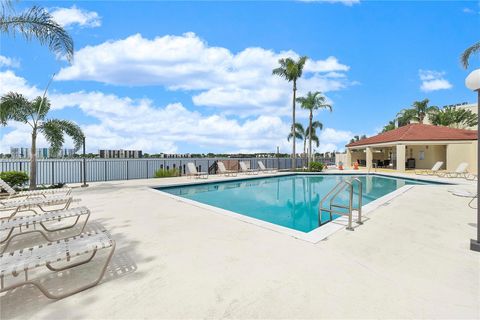 A home in Oakland Park