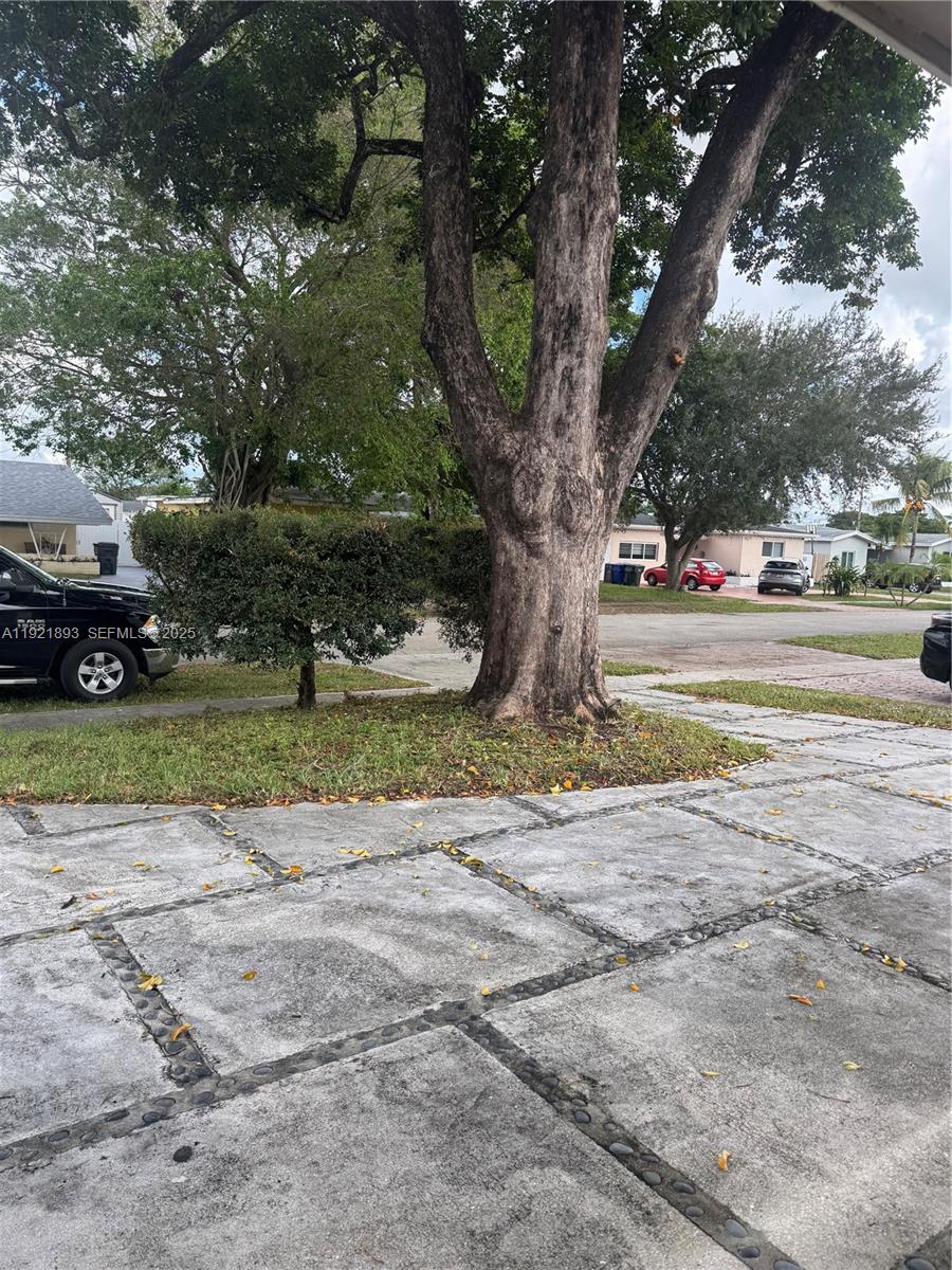 BOULEVARD HEIGHTS SEC 3 - Residential Lease