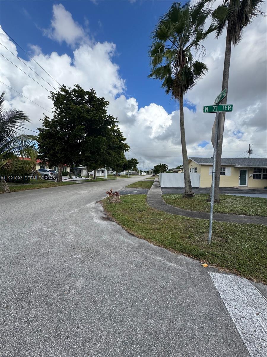 BOULEVARD HEIGHTS SEC 3 - Residential Lease