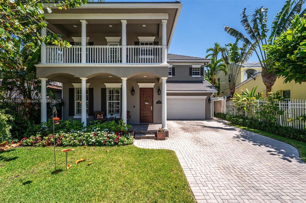 Photo of 920 SE 6th St, Fort Lauderdale, FL 33301 (MLS # A11861486)