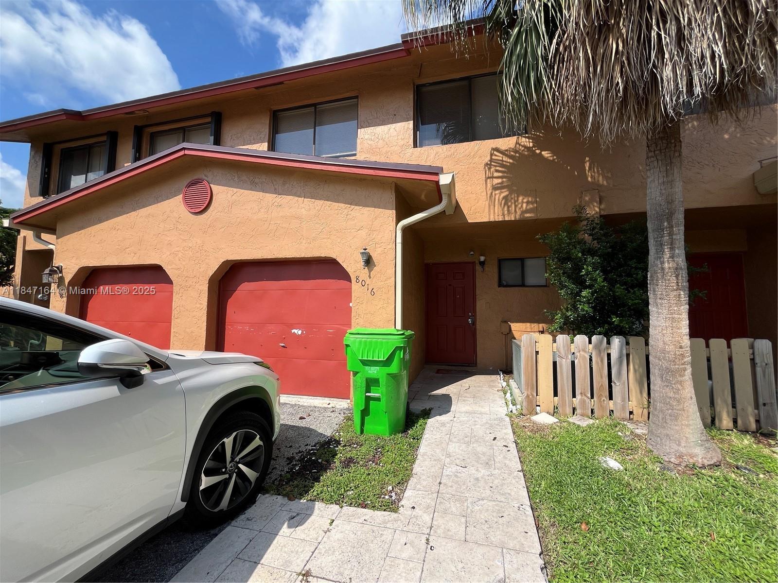 THE FAIRWAYS OF SUNRISE - Residential