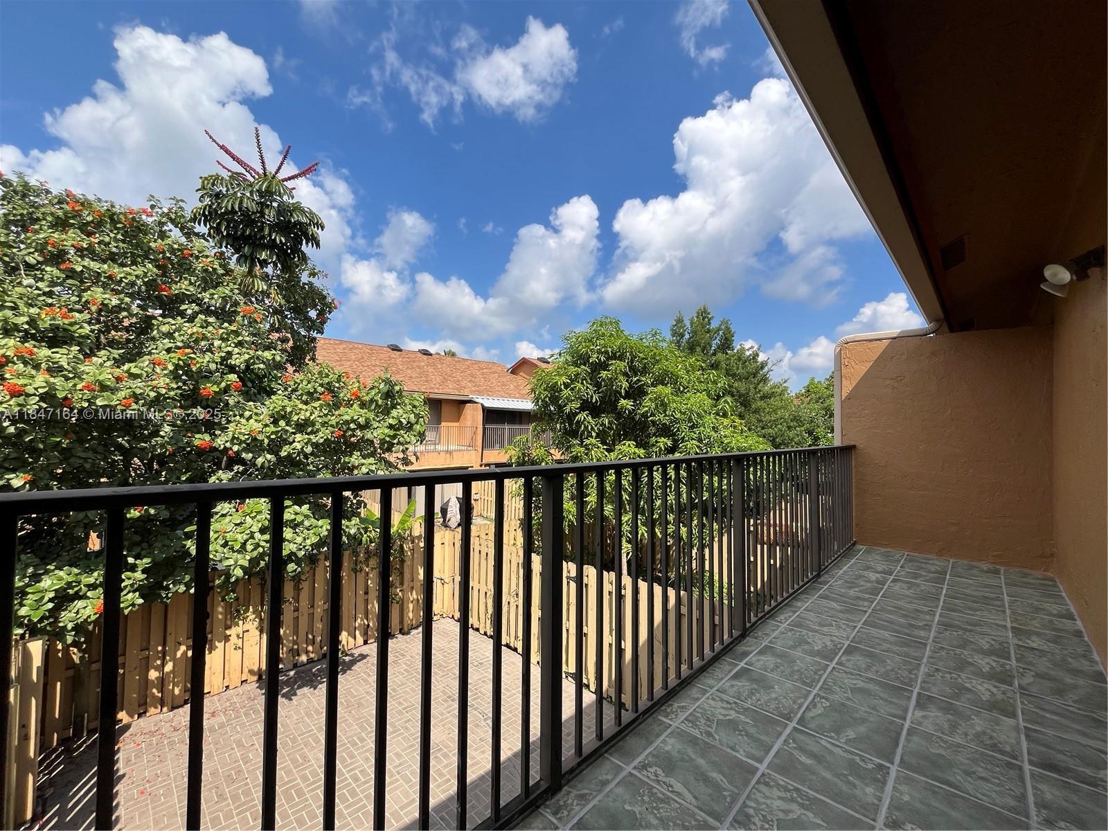 THE FAIRWAYS OF SUNRISE - Residential