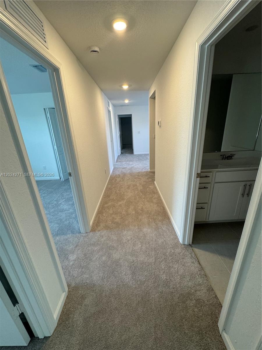 BENT CREEK - TRACT C - Residential Lease