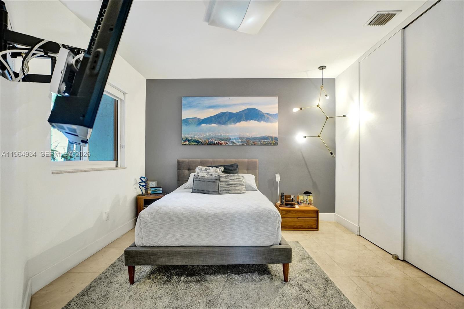 PRESIDENTIAL ESTATES SUB - Residential