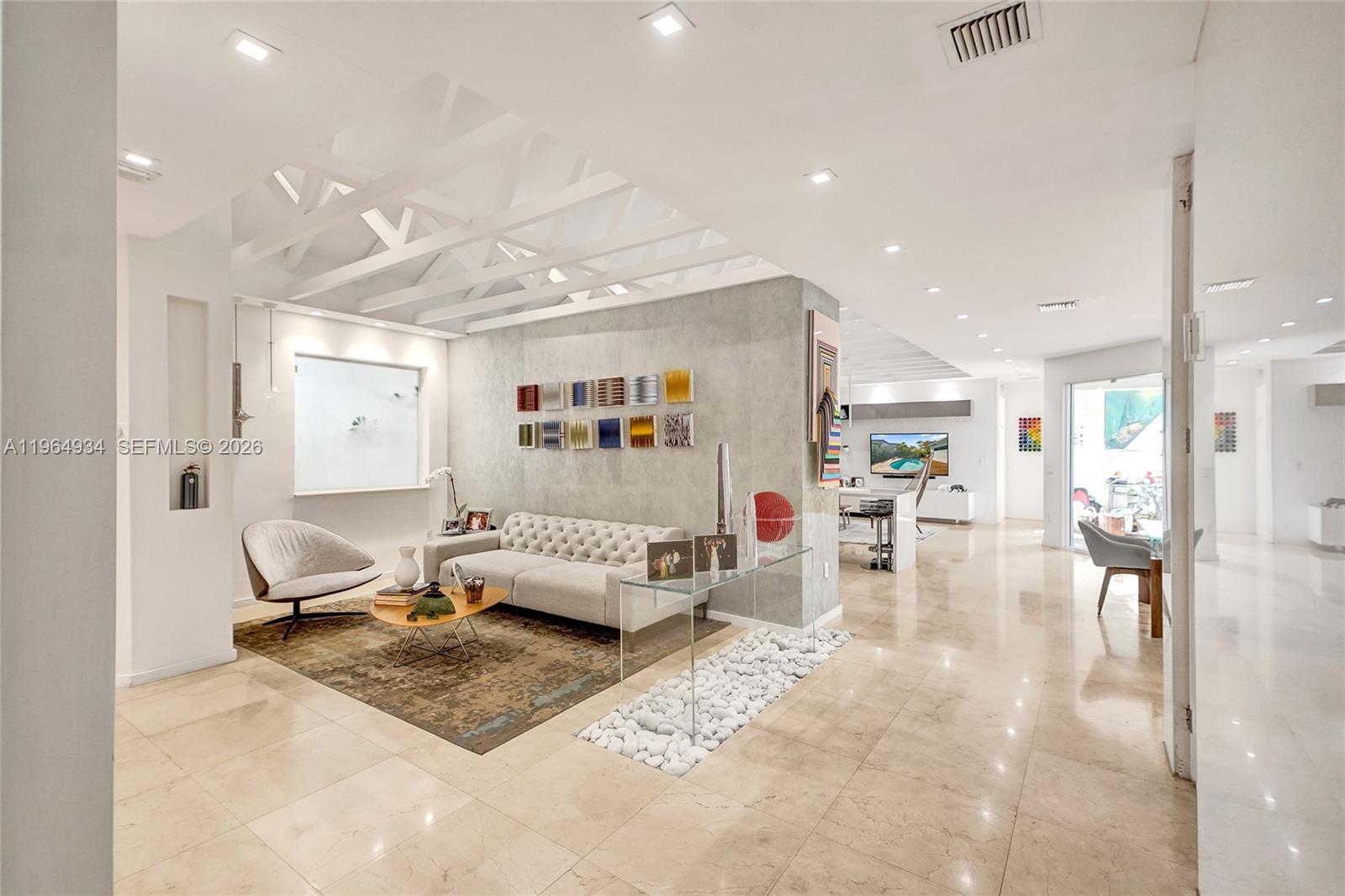 PRESIDENTIAL ESTATES SUB - Residential