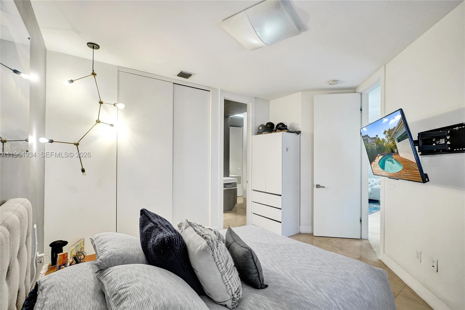 PRESIDENTIAL ESTATES SUB - Residential