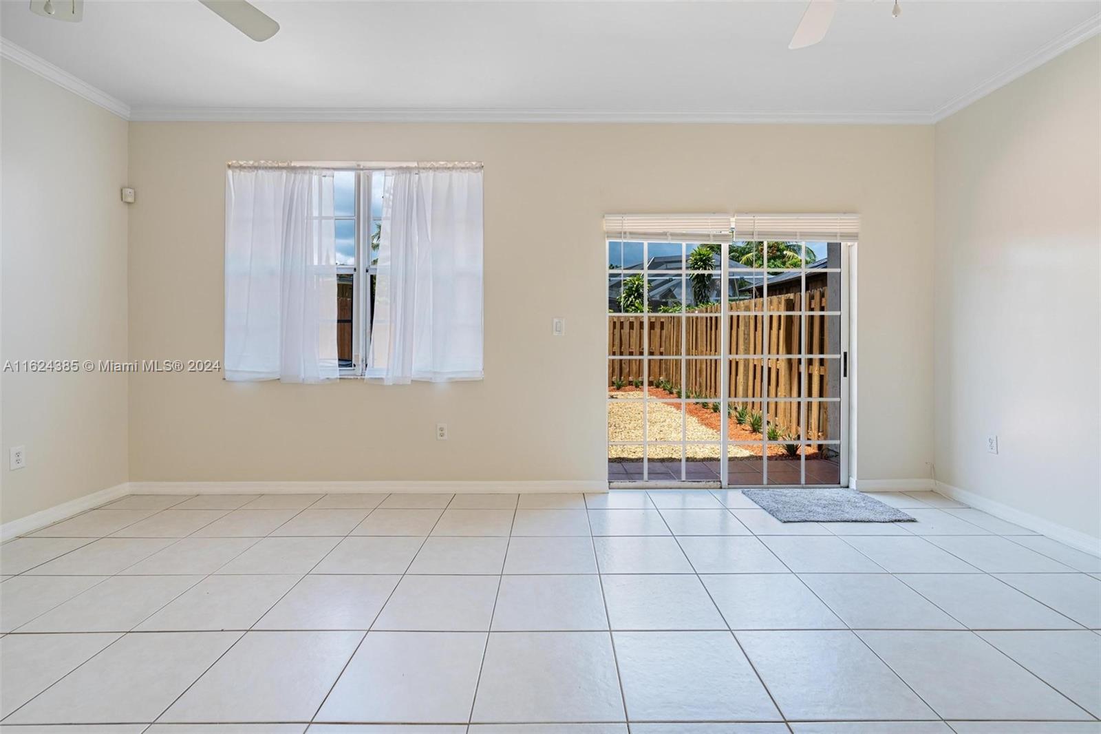 Photo 11 of 27 of 9135 SW 203rd Ter townhome