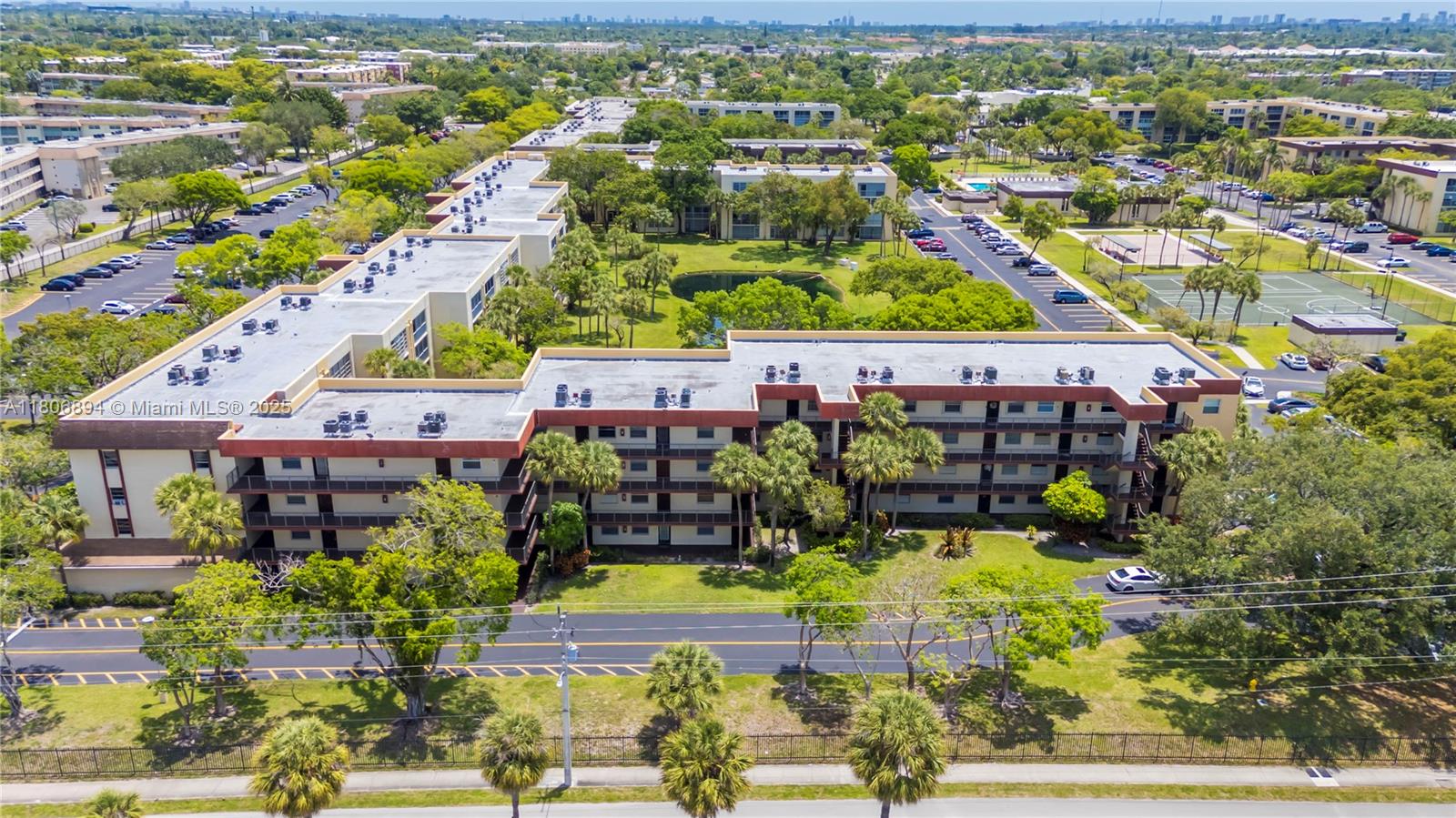 CYPRESS CHASE NORTH NO 1 - Residential