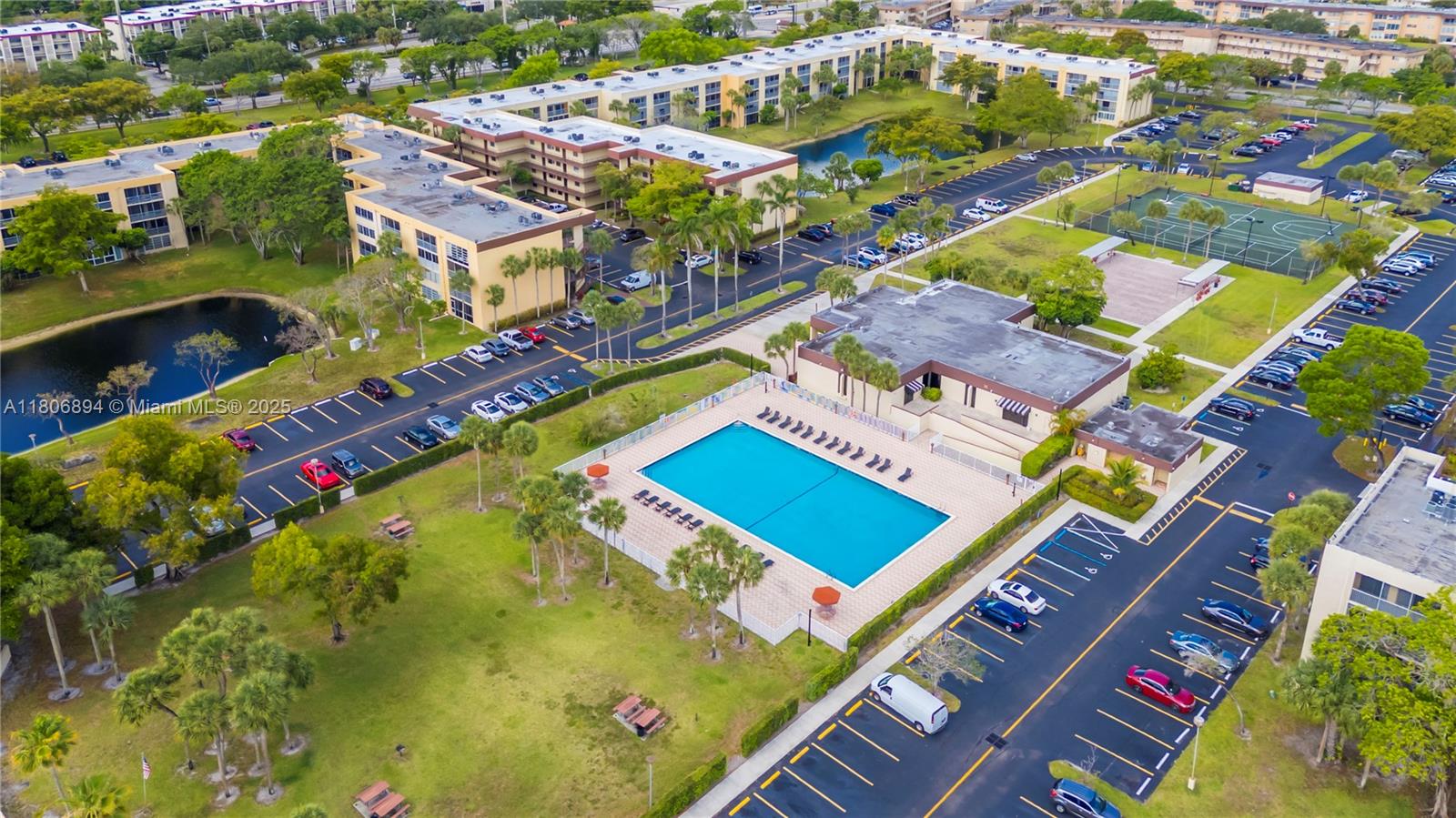 CYPRESS CHASE NORTH NO 1 - Residential