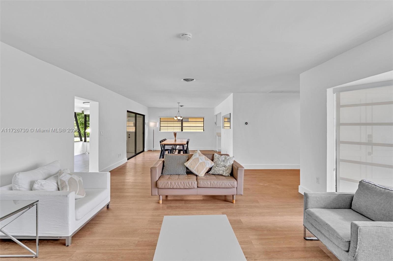 ALTOS DEL MAR #6 - Residential