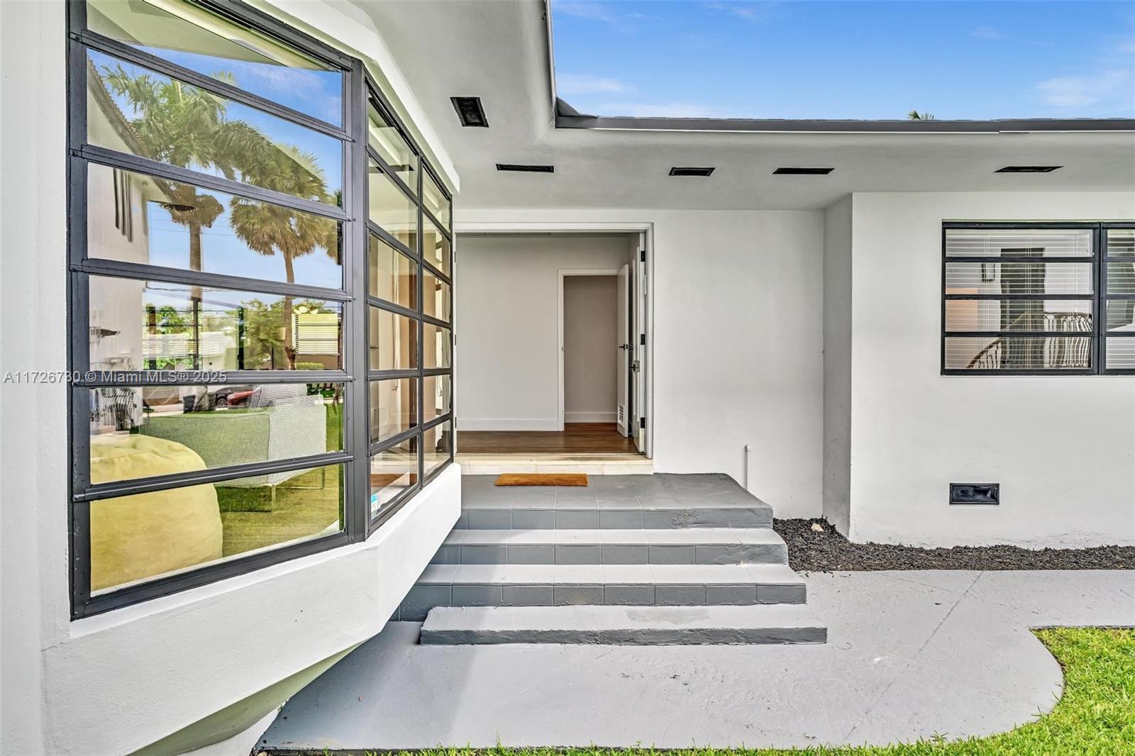 ALTOS DEL MAR #6 - Residential