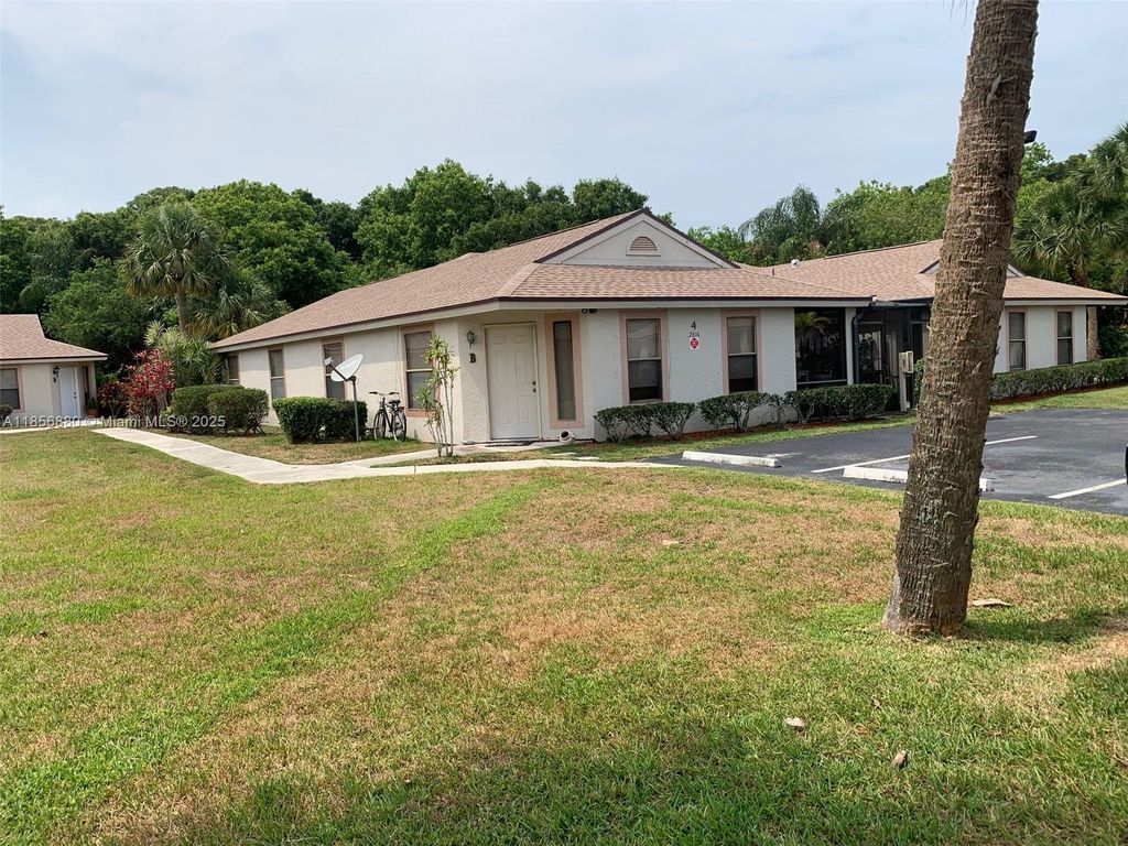 Photo of 2816 Stoneway Ln #C, Fort Pierce, FL 34982 (MLS # A11856880)