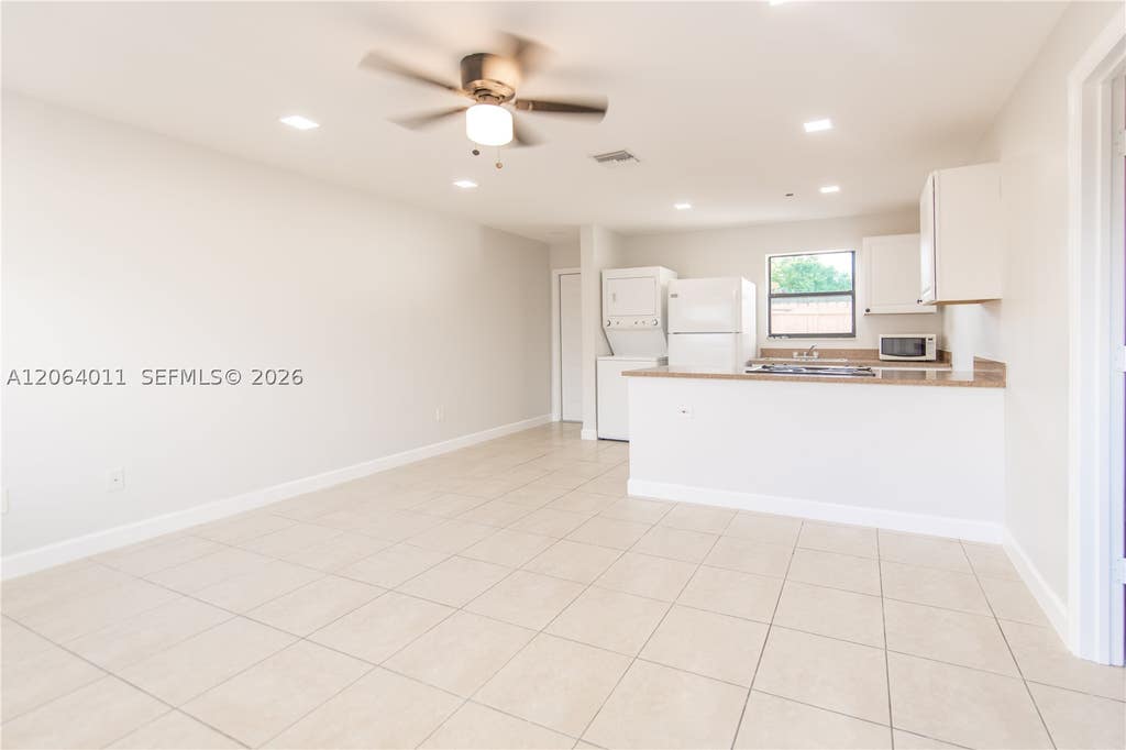 Photo of 1804 My Pl, West Palm Beach, FL 33417 (MLS # A12064011)