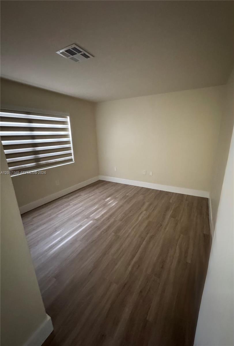 KENLAND COURT - Residential Lease