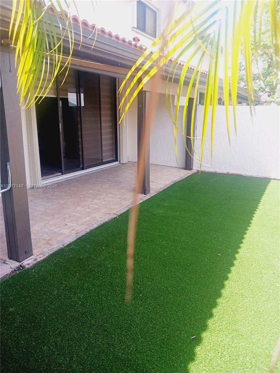 KENLAND COURT - Residential Lease