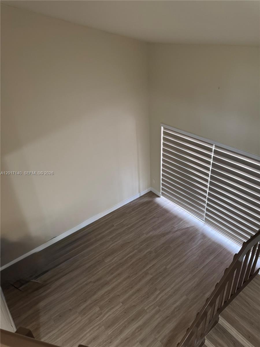 KENLAND COURT - Residential Lease