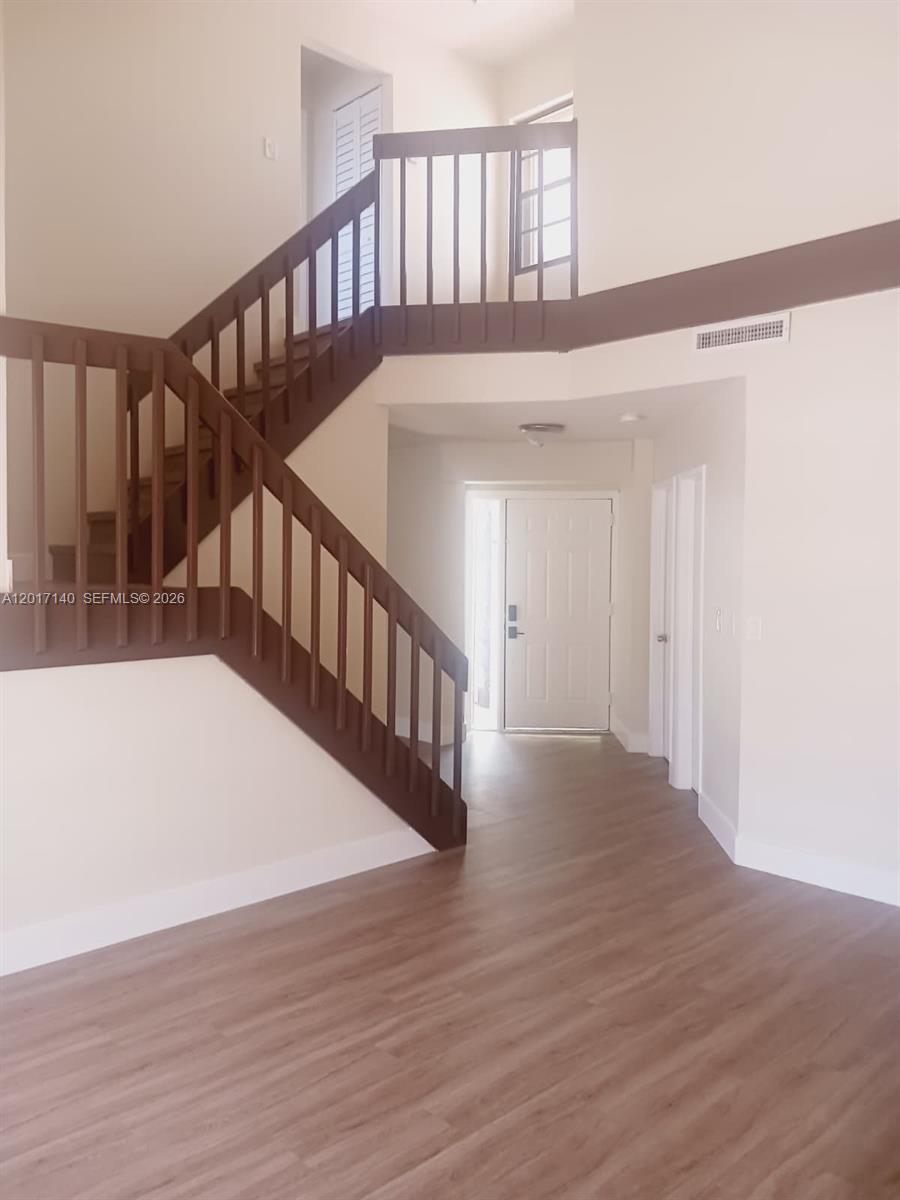 KENLAND COURT - Residential Lease