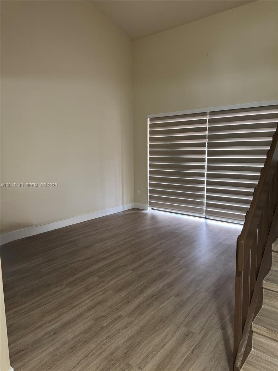 KENLAND COURT - Residential Lease