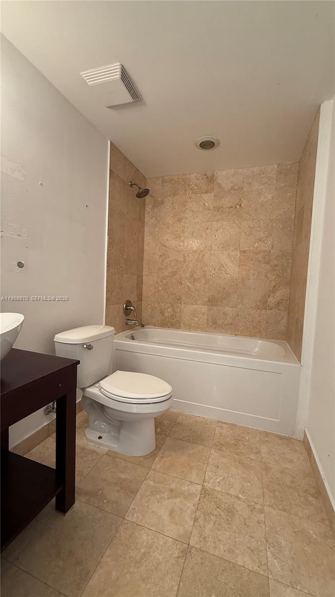 WIND CONDO - Residential