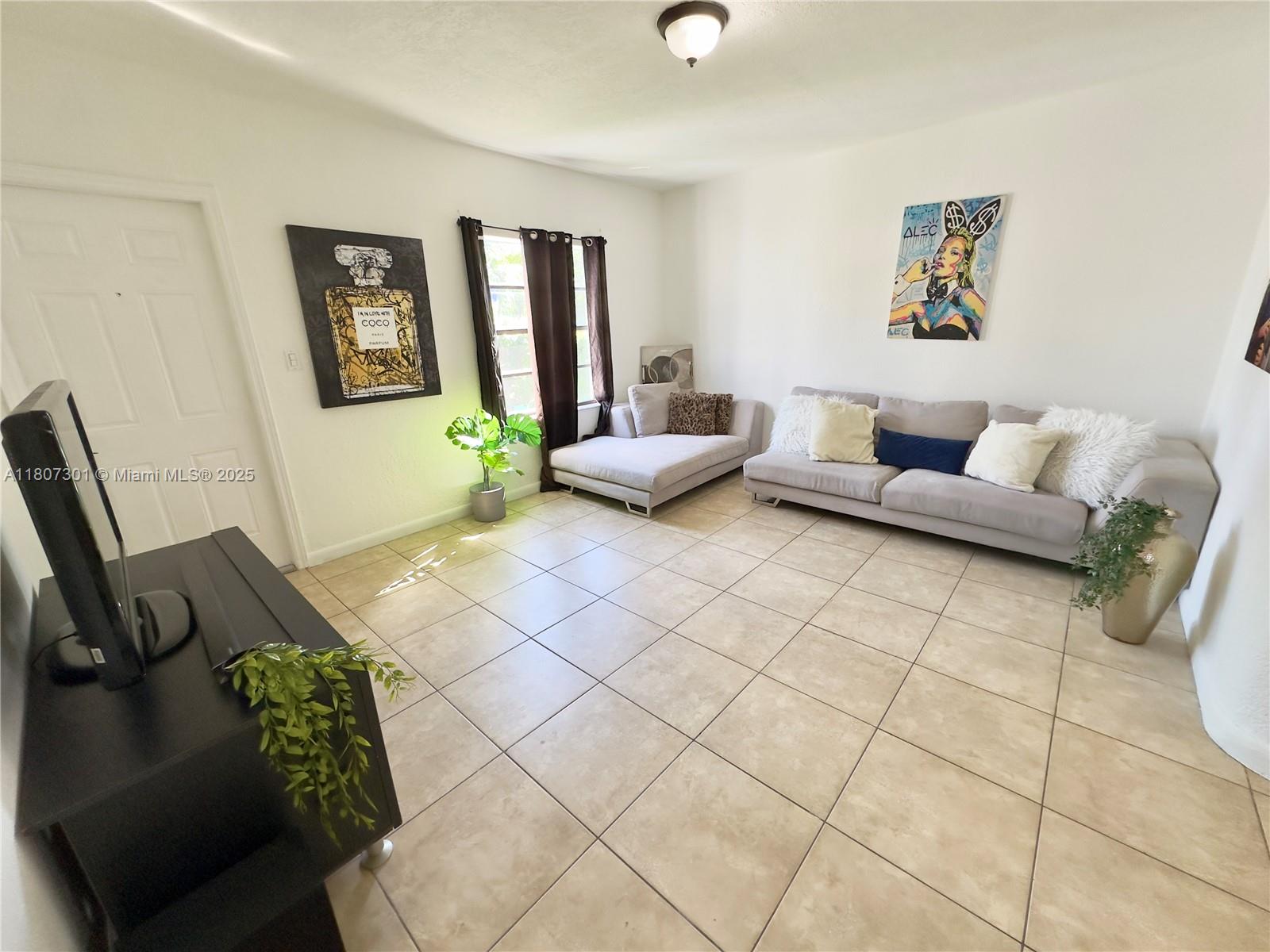 BAY VISTA PARK - Land