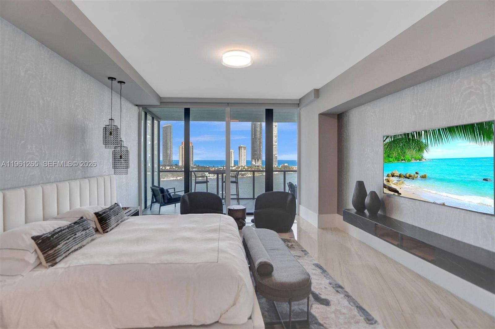 PRIVE CONDO - Residential