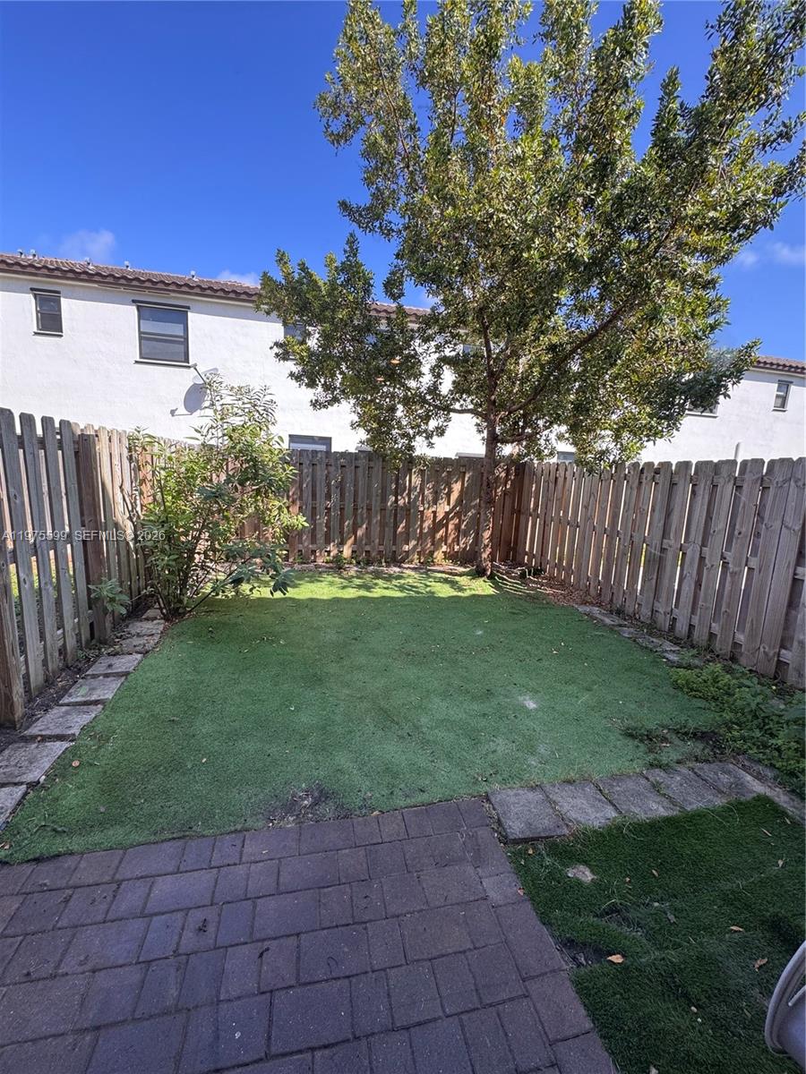 11813 SW 246th Ter 11813