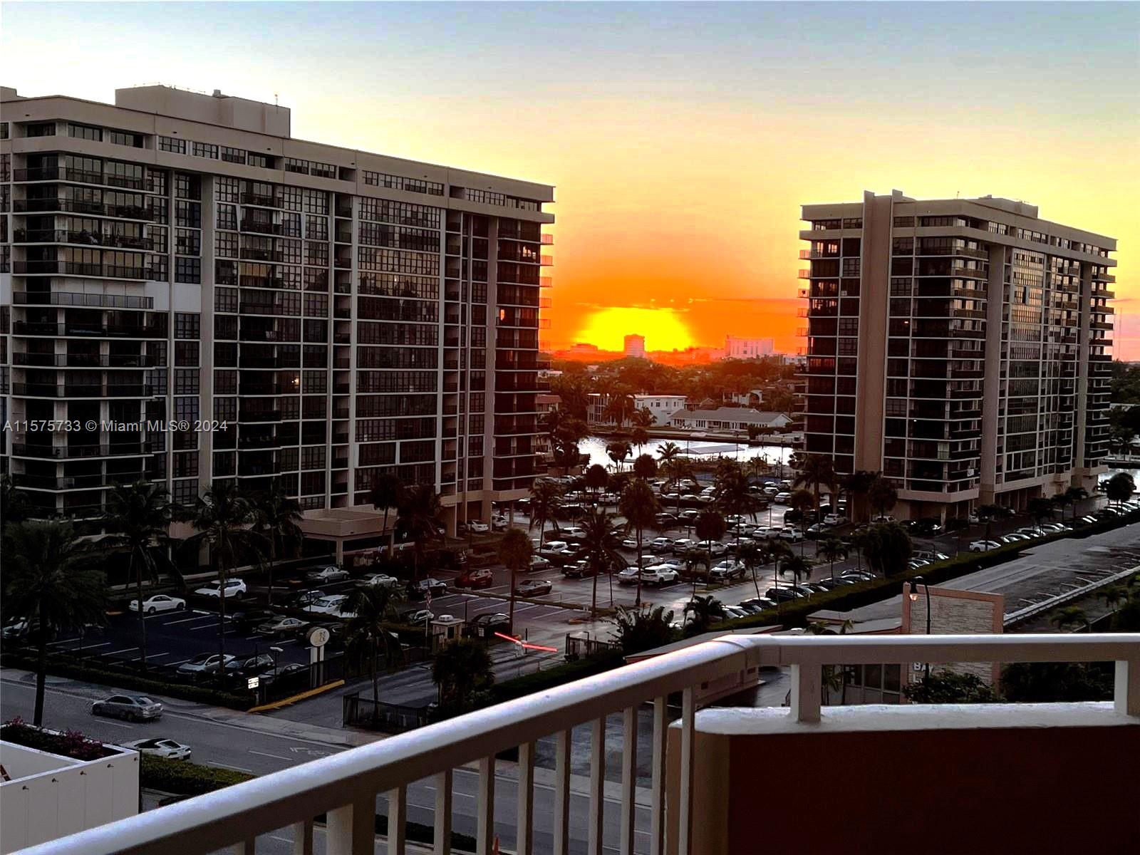 HEMISPHERES CONDO - Residential