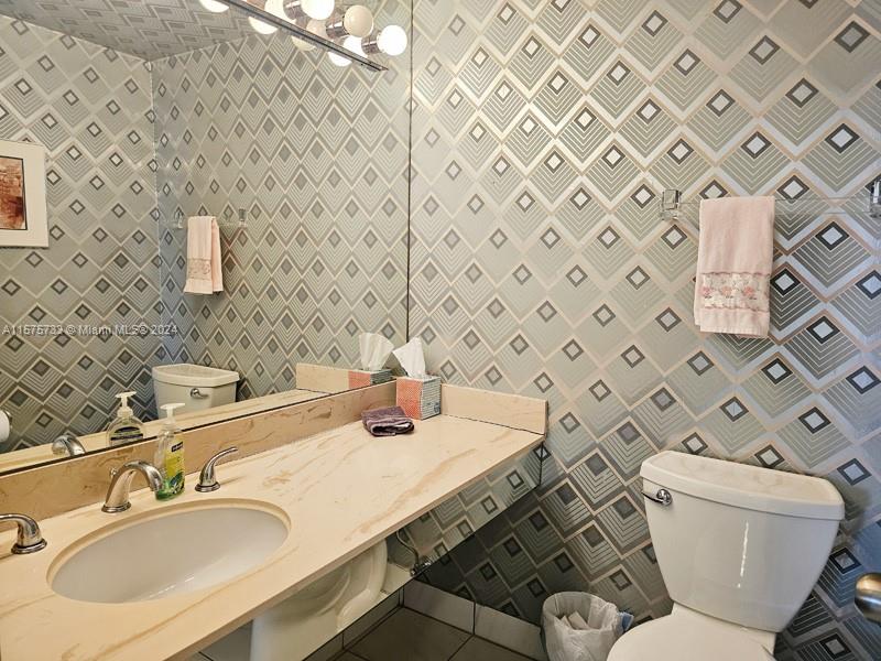 HEMISPHERES CONDO - Residential