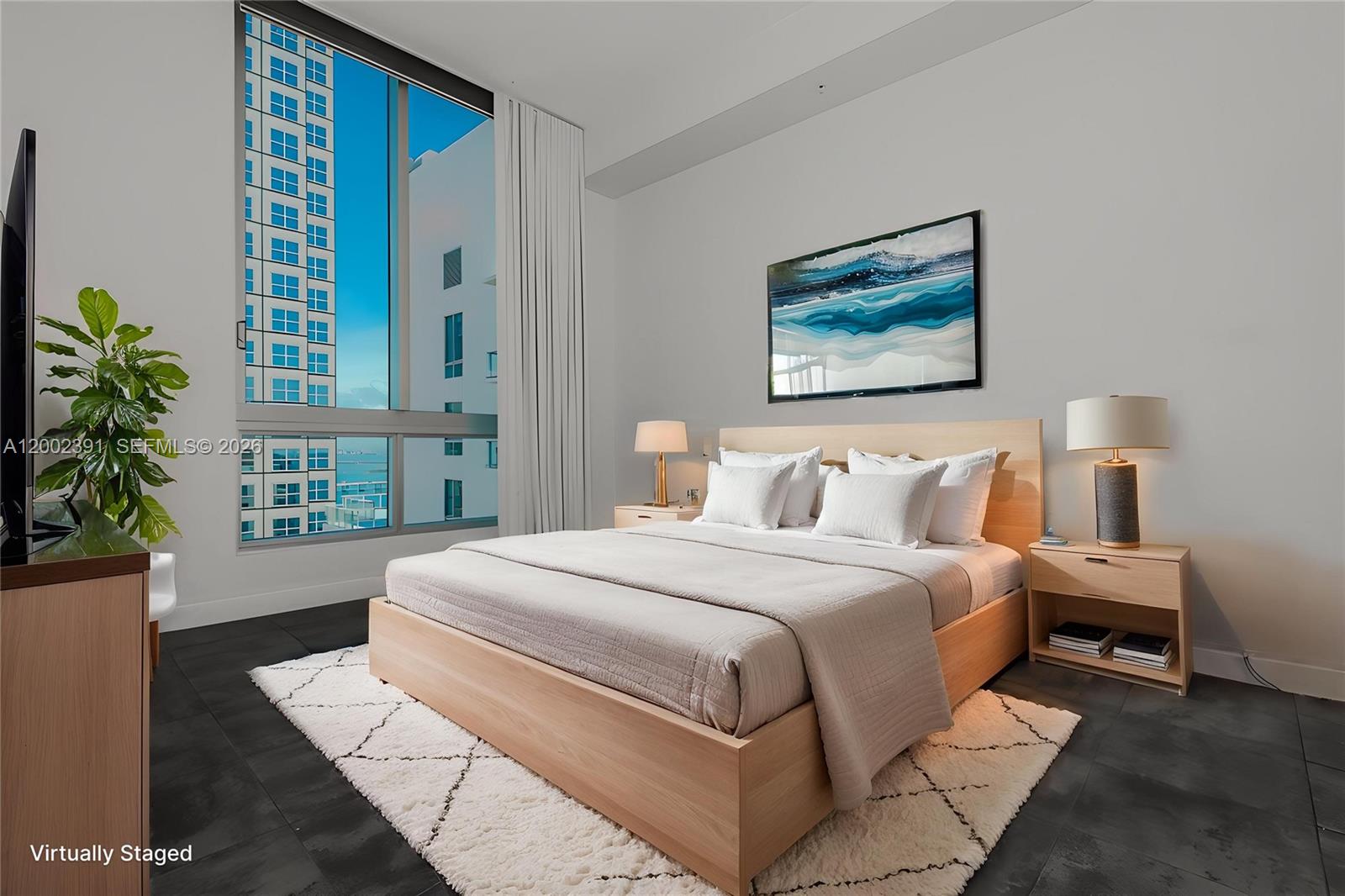 300 S Biscayne Blvd PH-3903