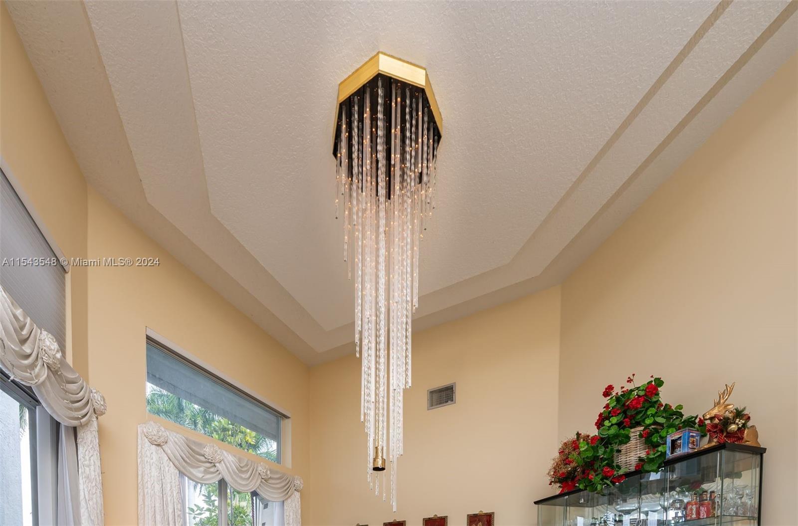 WINDMILL LAKE ESTATES - Residential