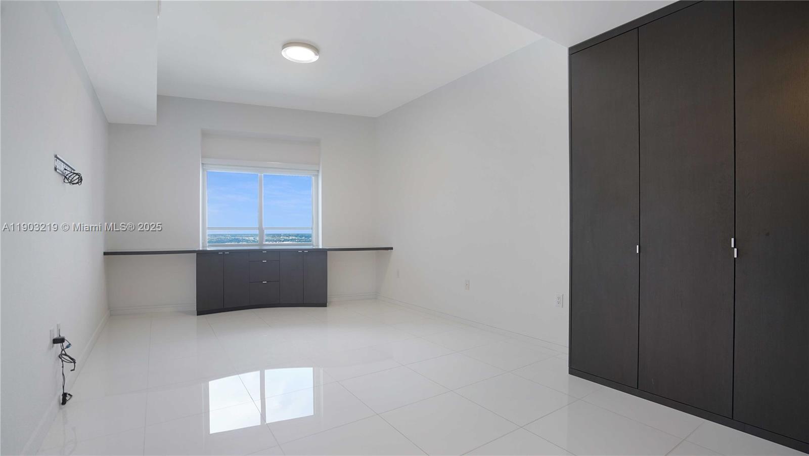 MARQUIS CONDO - Residential Lease