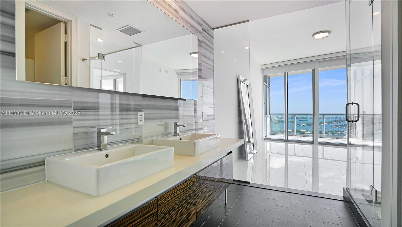 MARQUIS CONDO - Residential Lease