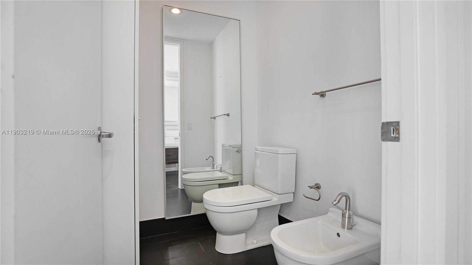 MARQUIS CONDO - Residential Lease