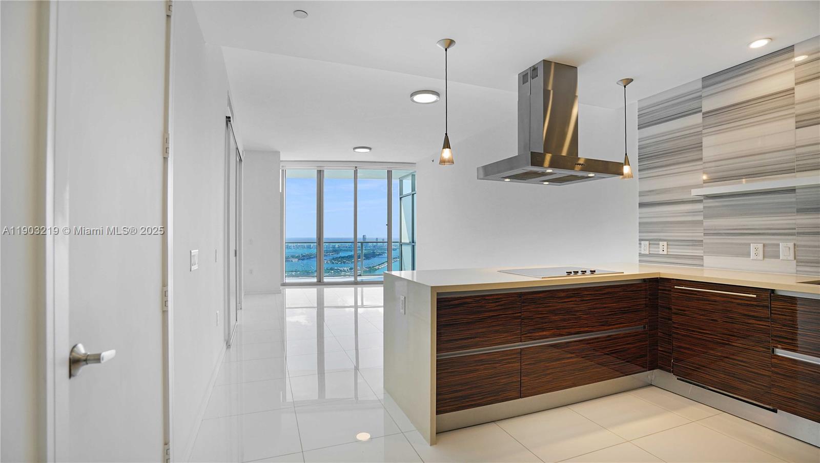 MARQUIS CONDO - Residential Lease