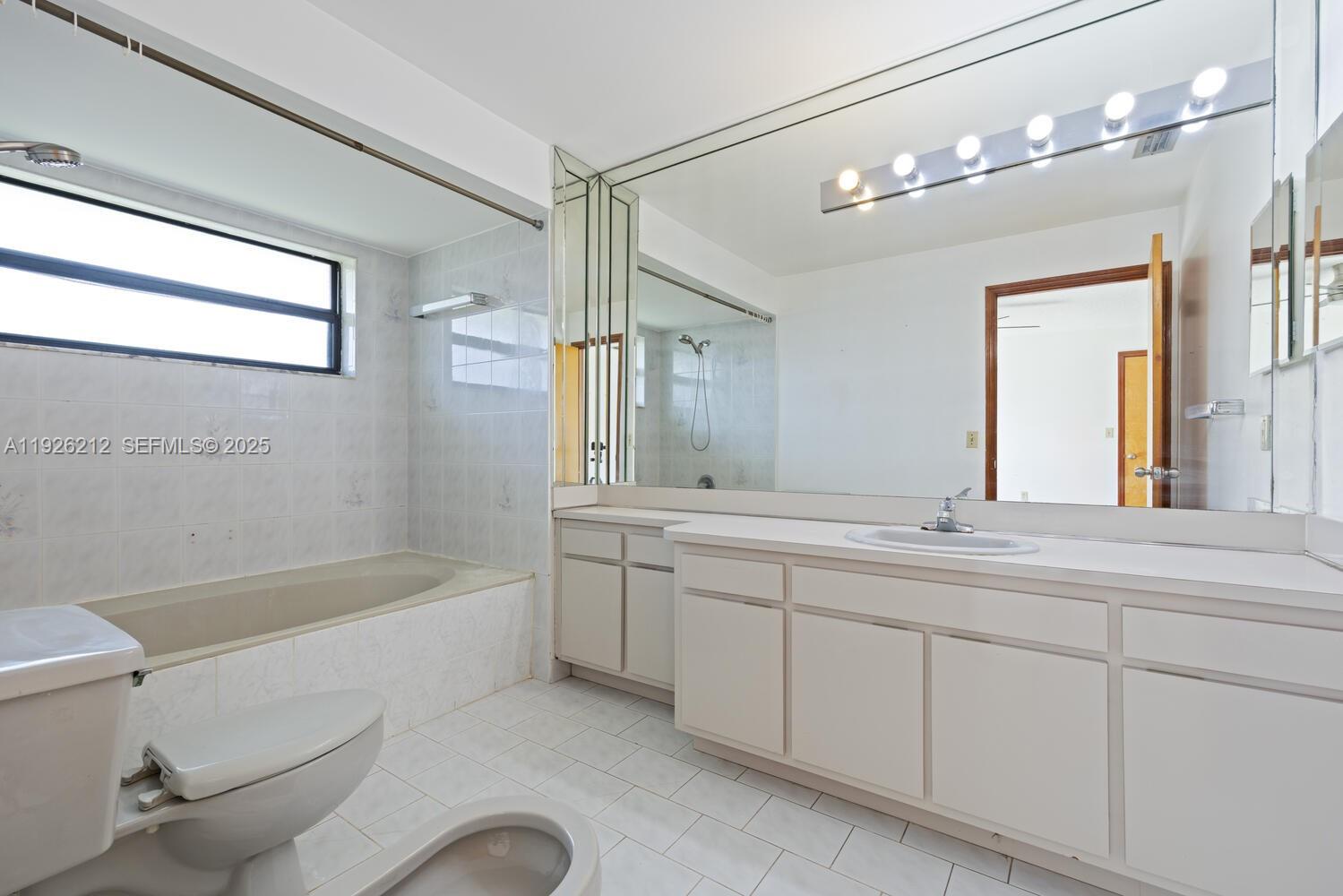 VISTA SUB 1ST ADDN - Residential