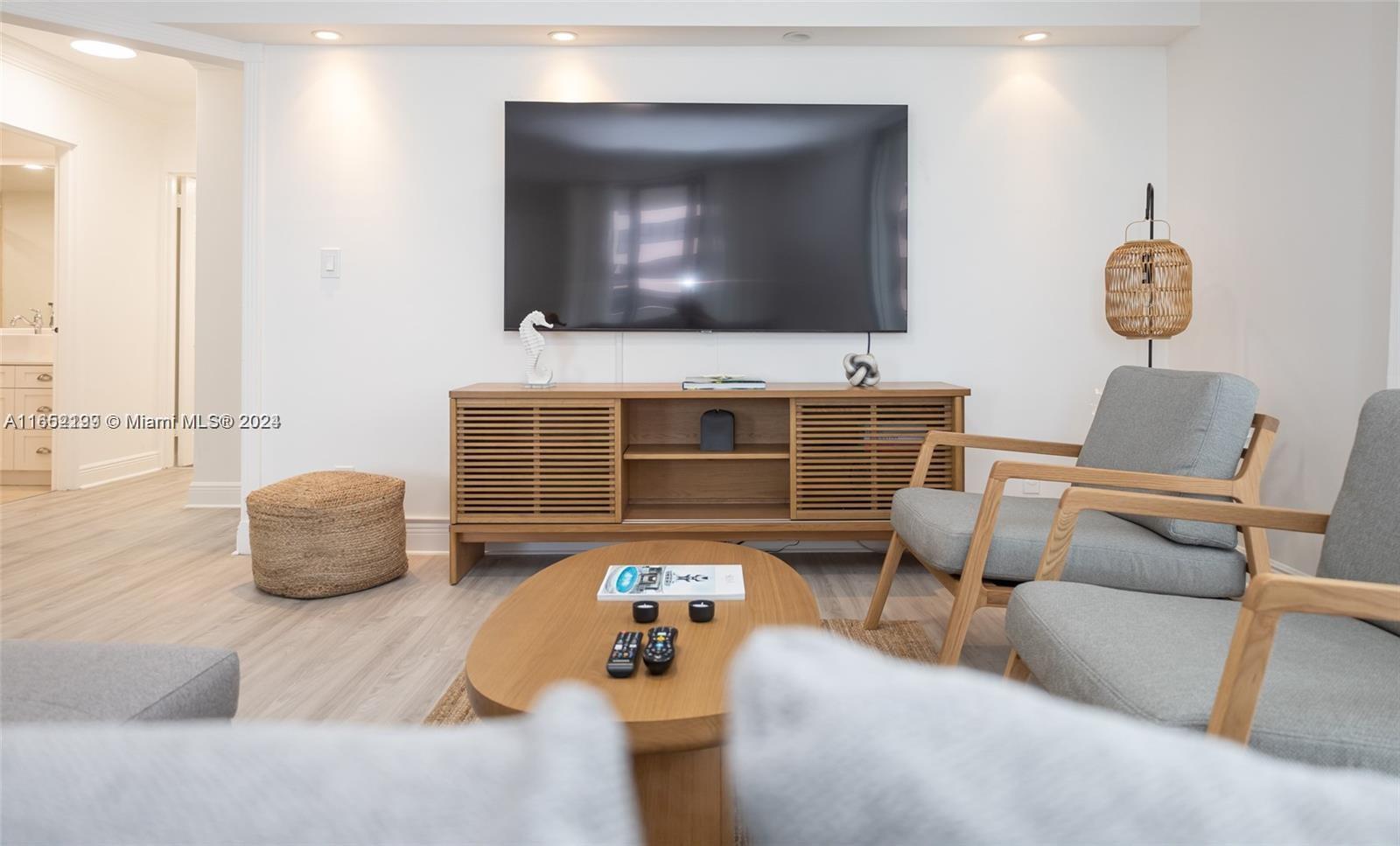 SEACOAST 5152 CONDO - Residential
